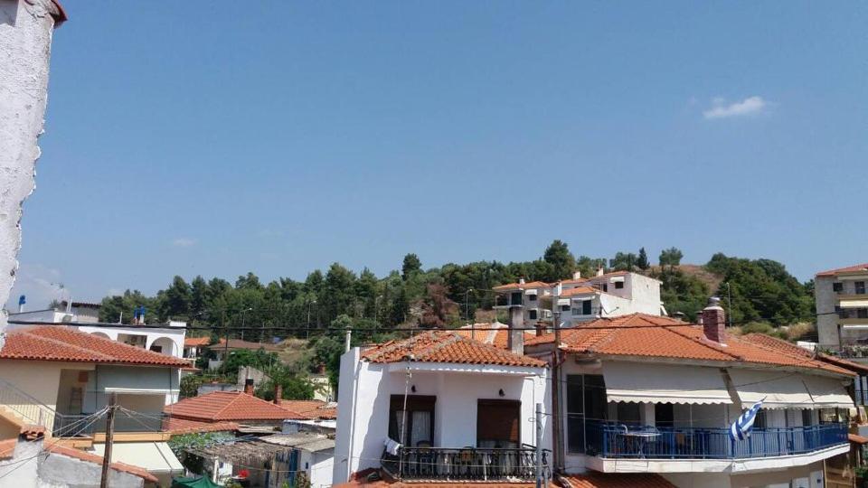 Peristerianos Apartments Nea Skioni Exteriér fotografie